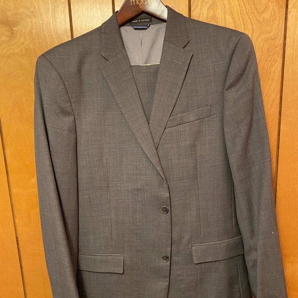 Tommy Hilfiger 2-piece suit